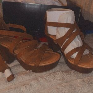 Torrid Brown Platform Sandals Strappy Design